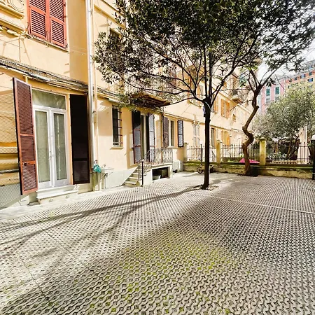 Goa Sea Apartment - Appartamento In Centro Garden&Freepark Apartment Genoa